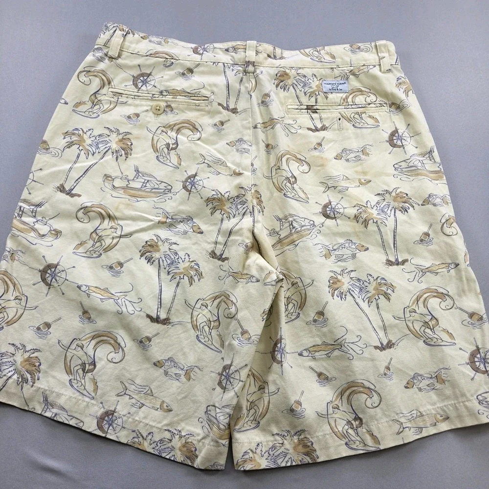 Vineyard Vines Club Shorts Men's 32 Casual Stretch Flat Front AOP Surf Fish